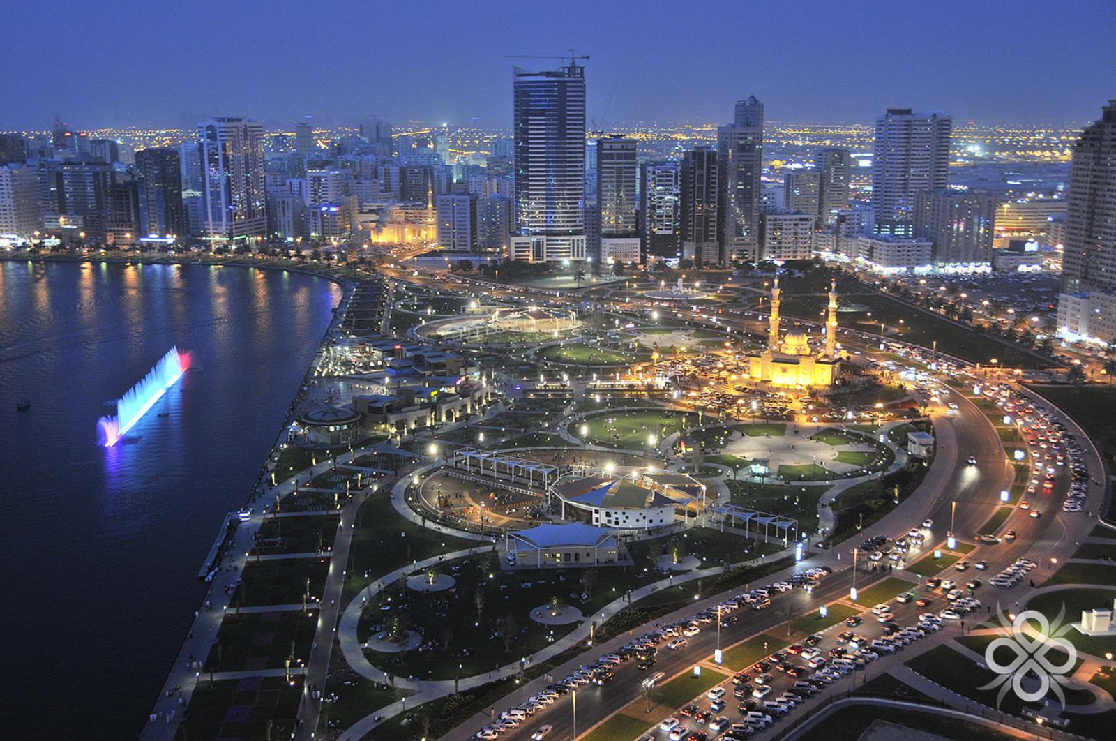 Sharjah 1 الإمارة العربية المتحدة - الشارقة: أفق حديث وأبراج شاهقة